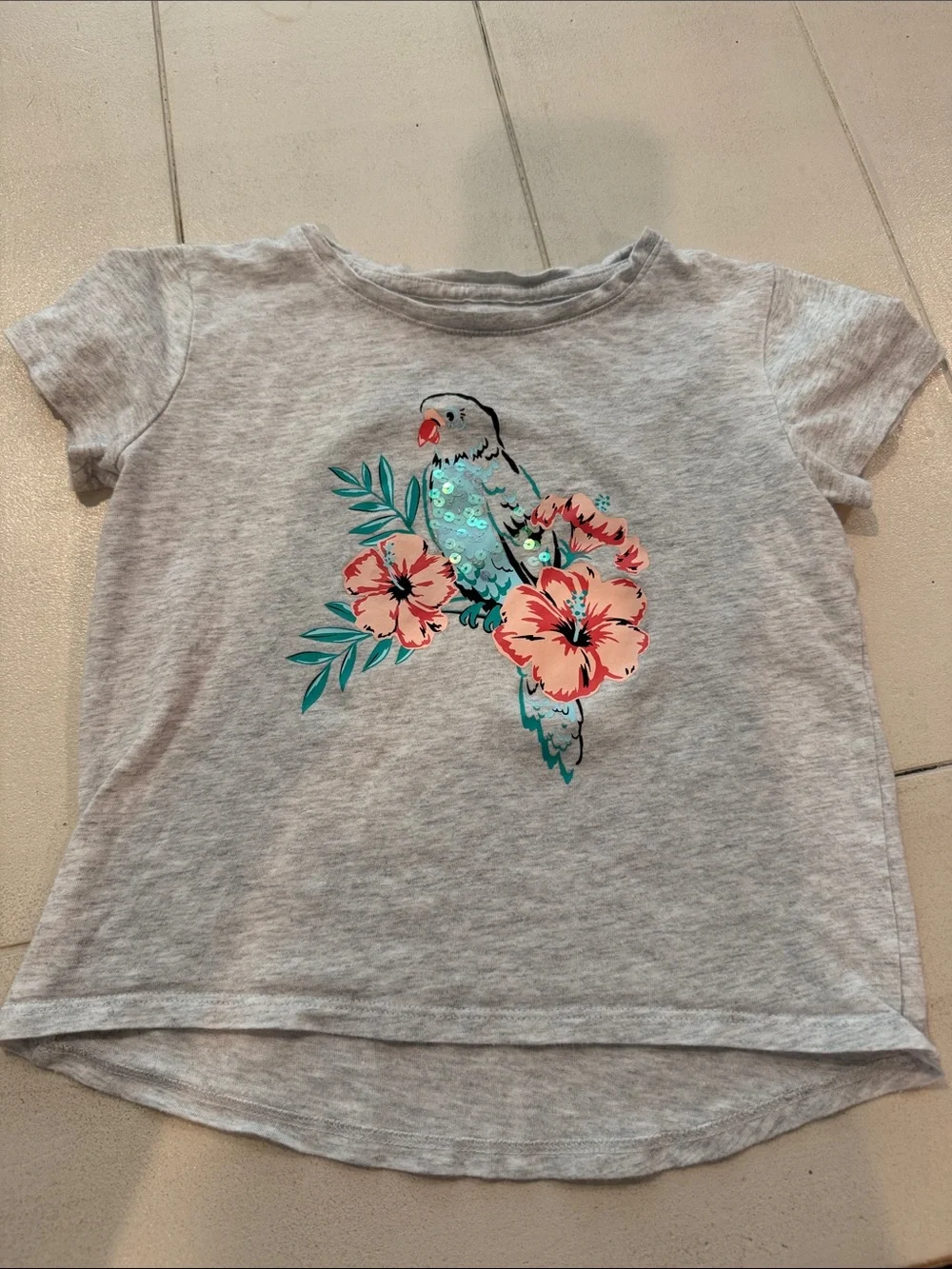Girls' Heather Gray Parrot & Floral Sequin Tee